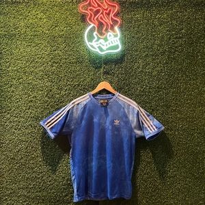 PHARRELL WILLIAMS 2018 HUMAN RACE TEE
Size Small- True to Size
10/10 Condition